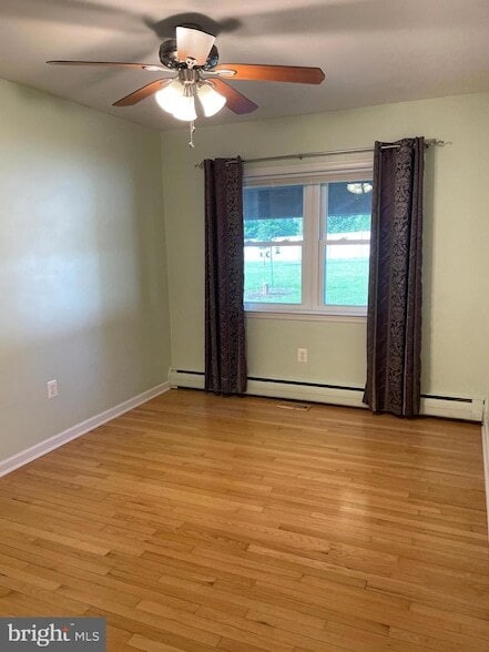 Building Photo - 339 Hook Rd