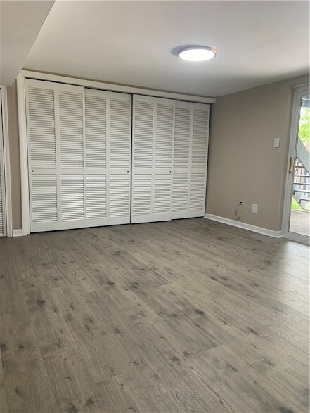 Building Photo - 203 Parkwood Dr