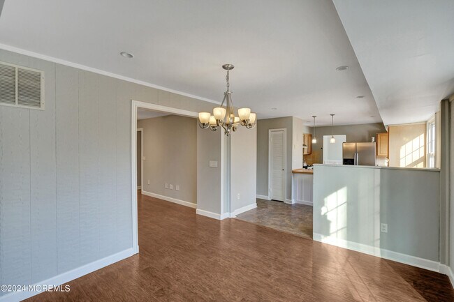 Building Photo - 22 Brookside Ct
