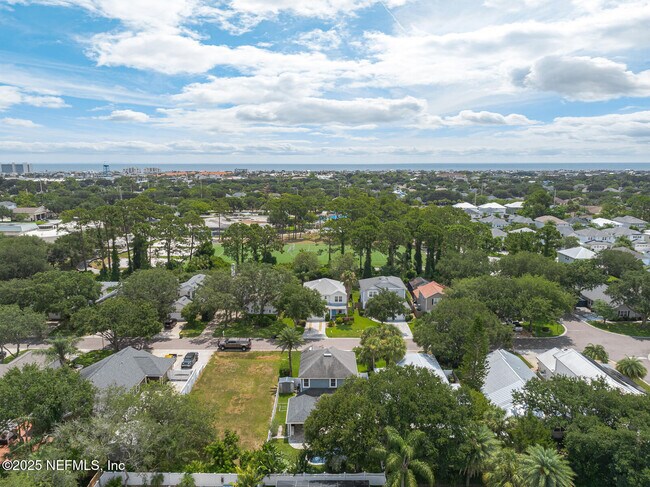 Building Photo - 2924 St Johns Blvd