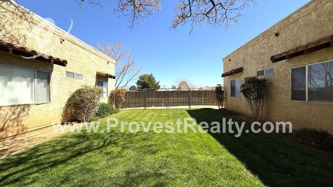 Building Photo - 21350 Laguna Rd