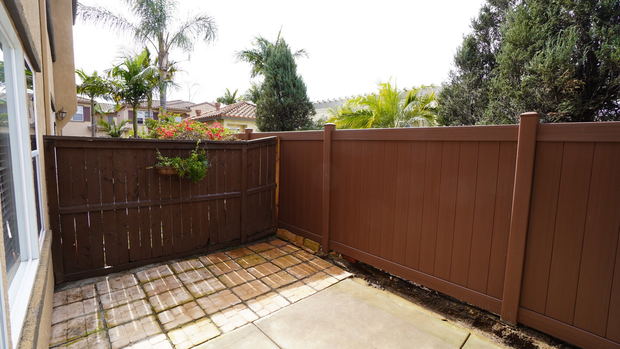 Building Photo - 4499 Brisbane Way
