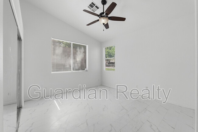 Building Photo - 1869 Poetic Valley Cir