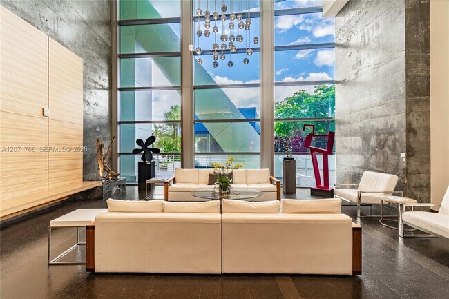 Building Photo - 888 Biscayne Blvd