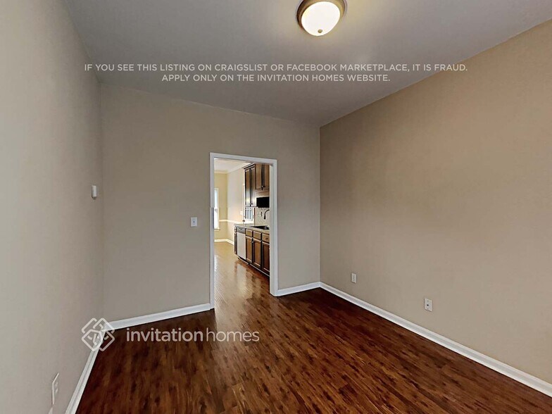 Building Photo - 120 Doubles Dr