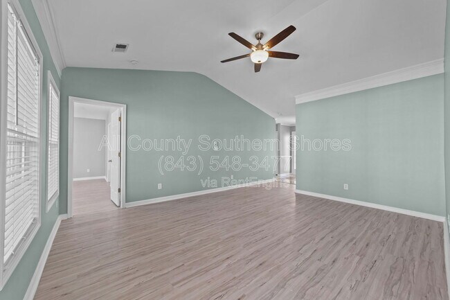 Building Photo - 359 Vesta Dr