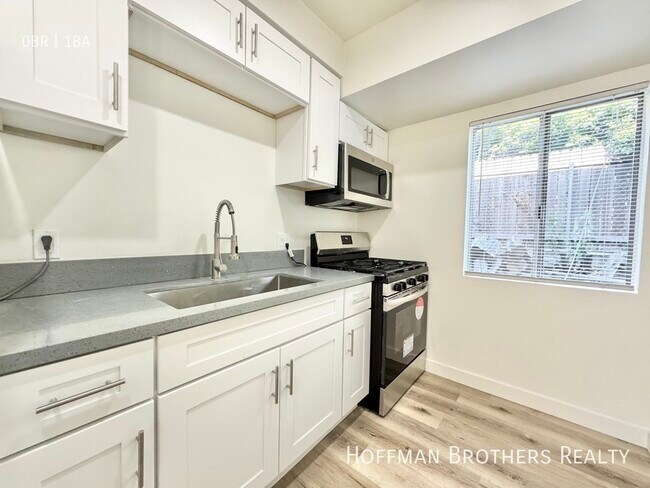 Building Photo - 475 E Foothill-112A