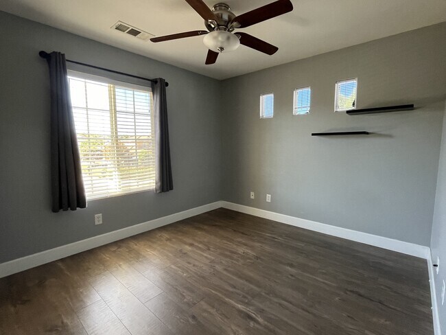 Building Photo - 33812 Temecula Creek Rd