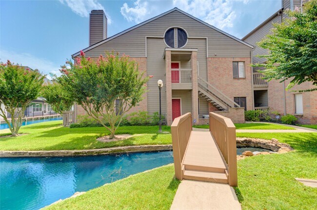 Building Photo - 2023 Gentryside Dr