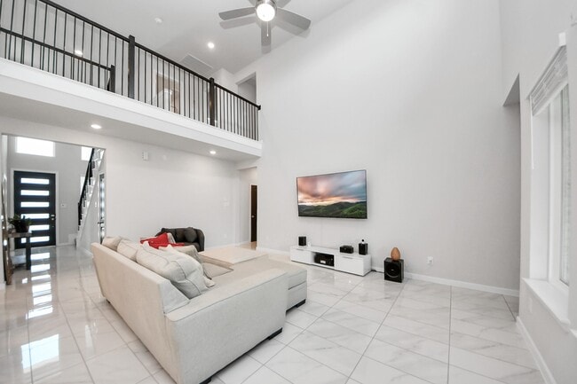 Primary Photo - 21638 Laggan Clf Ln