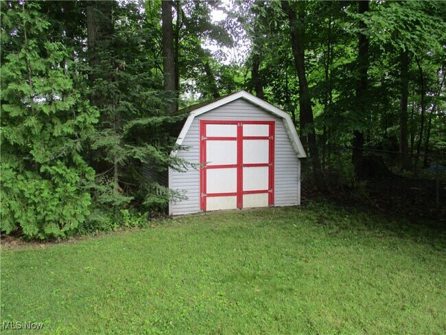 Building Photo - 6566 Glenallen Ave