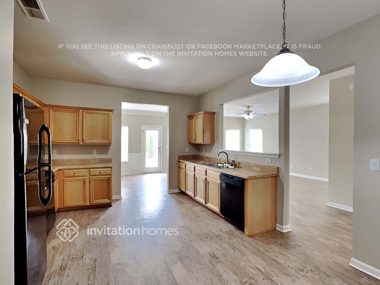 Building Photo - 4120 Arch Pass