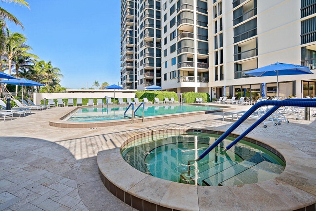 Building Photo - 5380 N Ocean Dr