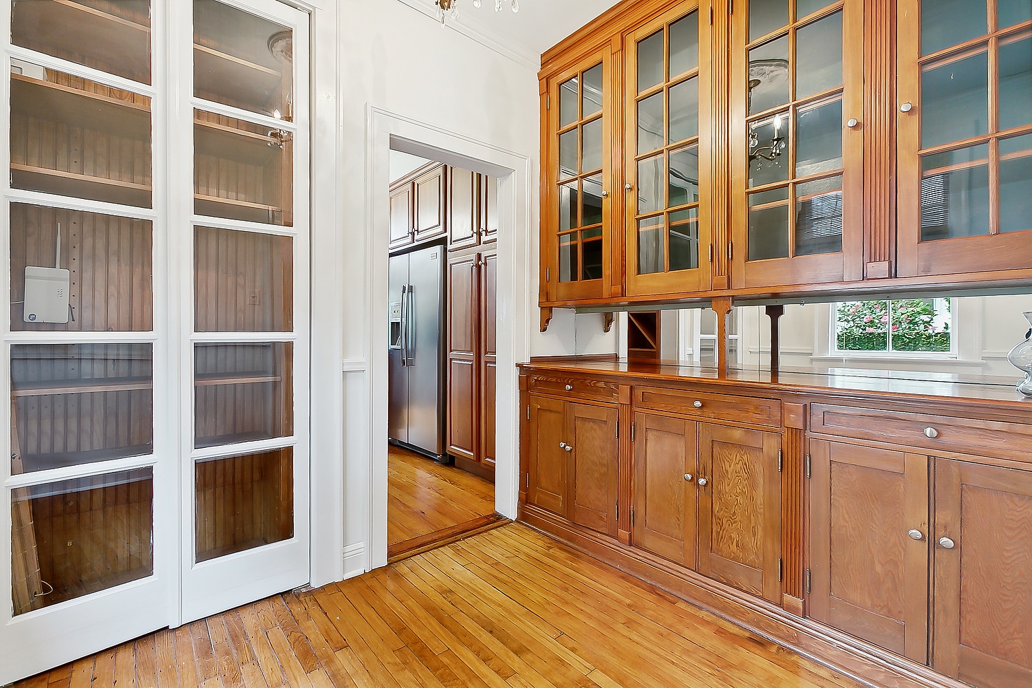 Building Photo - 1617 Soniat St