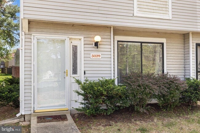 Building Photo - 3029 Heathcote Rd