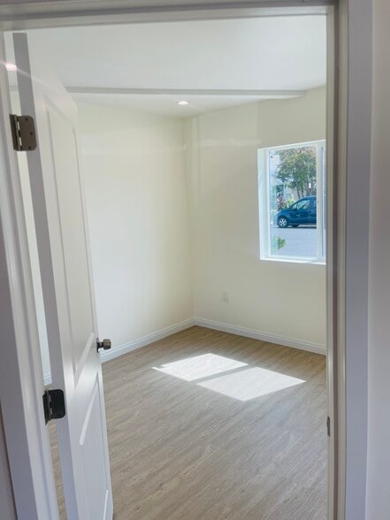 Building Photo - 7531 Bovey Ave