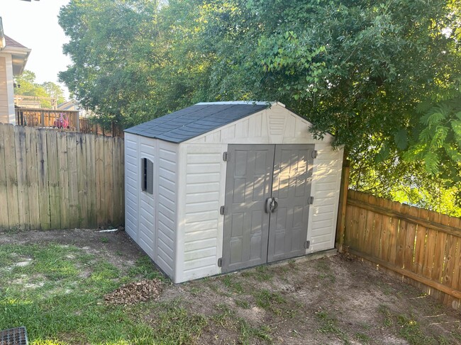 Building Photo - 4589 Hermosa Rd