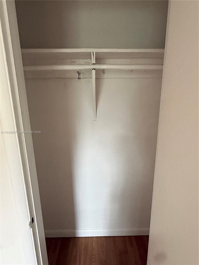 Building Photo - 520 NE 82nd Terrace