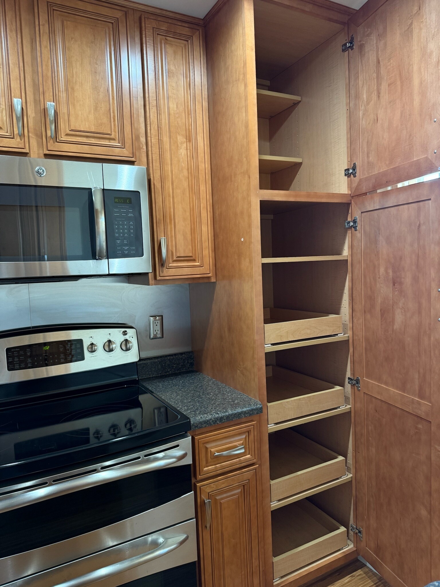 Building Photo - 10315 Forest Brook Ln