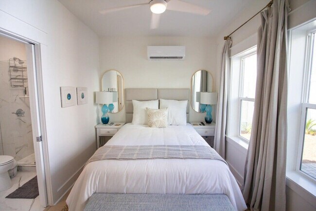 Building Photo - 141 Valdare Ln