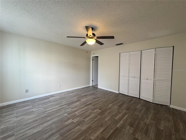 Building Photo - 6877 Culpepper Ct