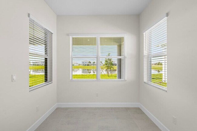 Building Photo - 14184 Lacebark Ln