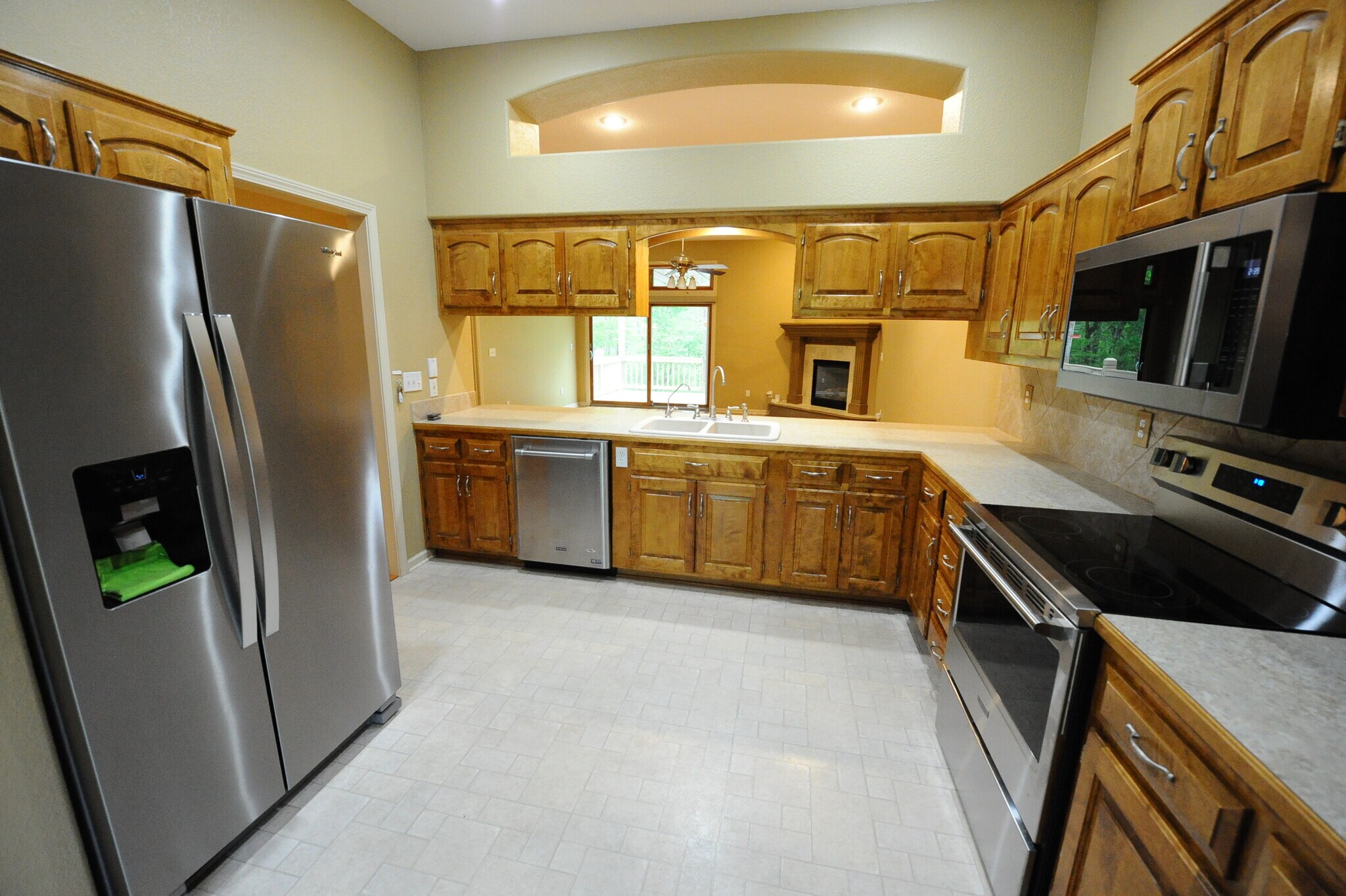 Building Photo - 3204 NW 67th Ct