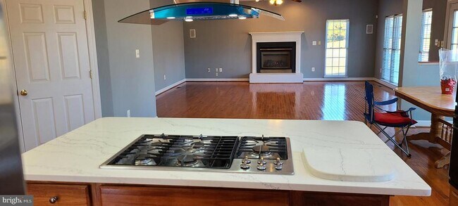 Building Photo - 15309 Lions Den Rd