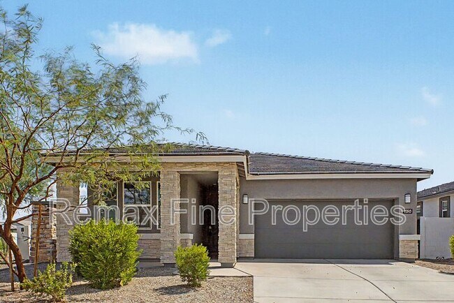 Building Photo - 15543 W Desert Hollow Dr