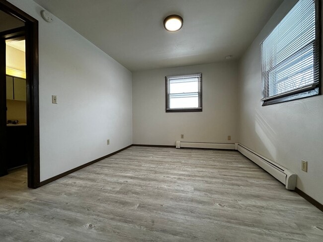 Building Photo - 1052 Winter Ln