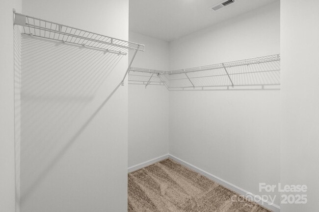 Building Photo - 14028 Penbury Ln