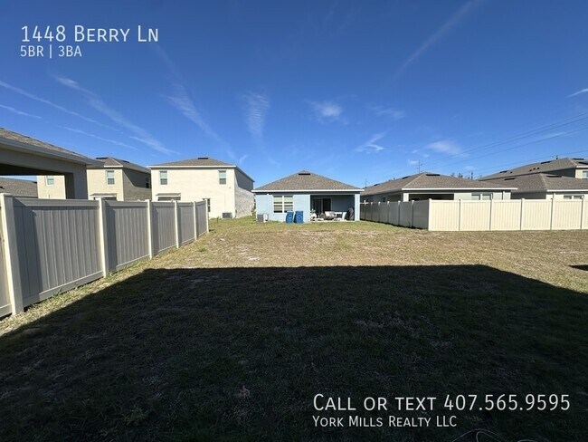 Building Photo - 1448 Berry Ln