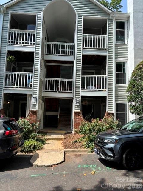 Building Photo - 430 Queens Rd