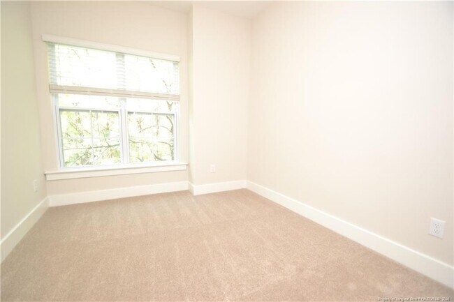 Building Photo - 8535 Marvino Ln