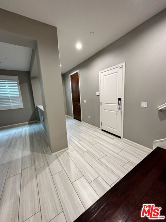 Building Photo - 17032 Cantlay St