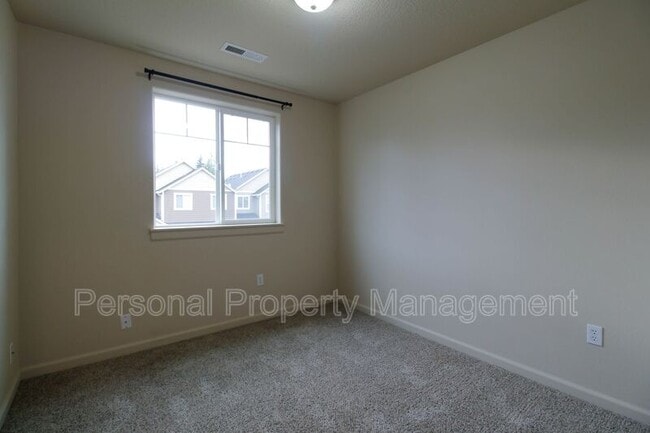 Building Photo - 4014 NE 89th Way