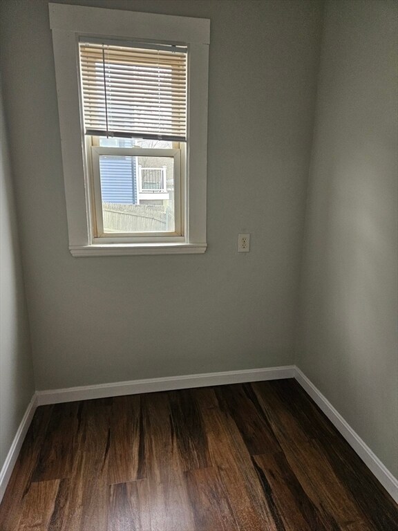 Building Photo - 21 Baldwin St