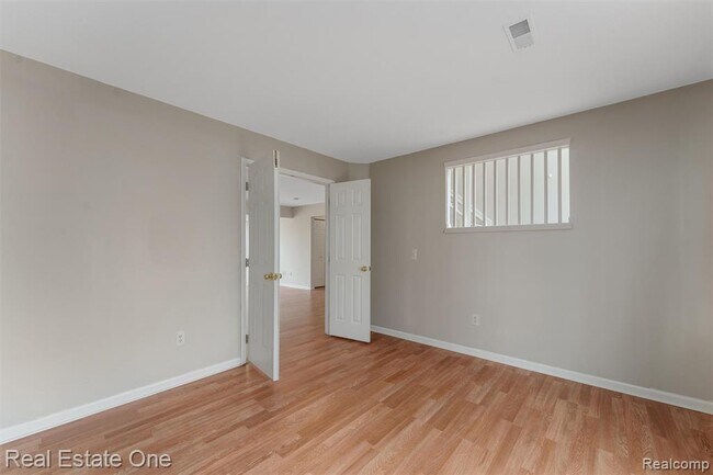 Building Photo - 4721 Carrington Dr