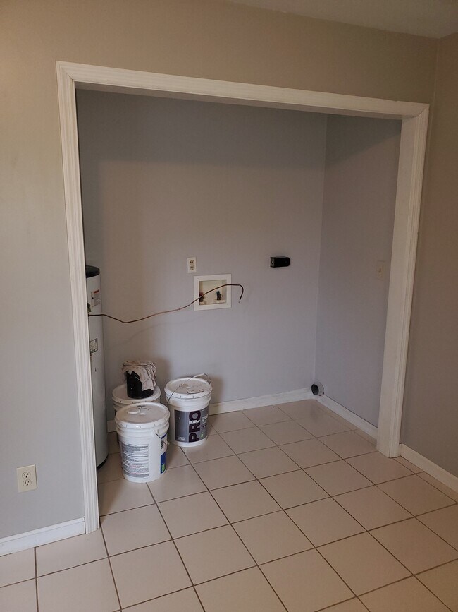 Building Photo - Ireland