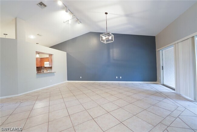 Building Photo - 430 St Andrews Blvd