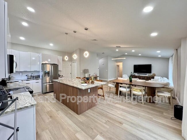 Building Photo - 15912 Indian Wells Ct