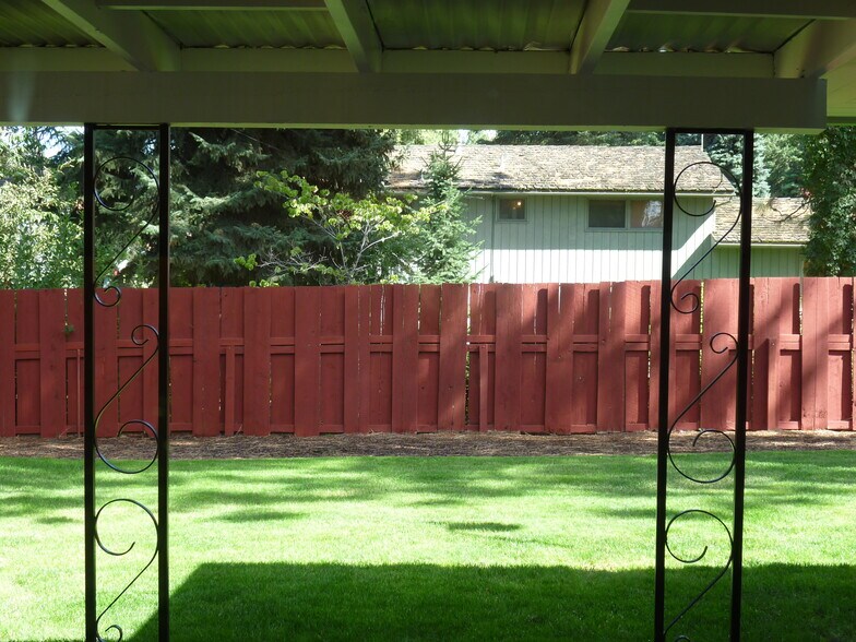 Building Photo - 4047 S Madelia St