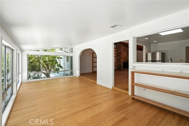 Building Photo - 8461 Valley Circle Blvd