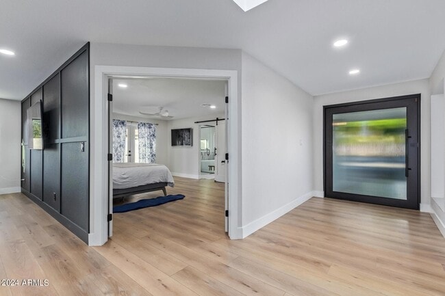 Building Photo - 15832 N 62nd Pl