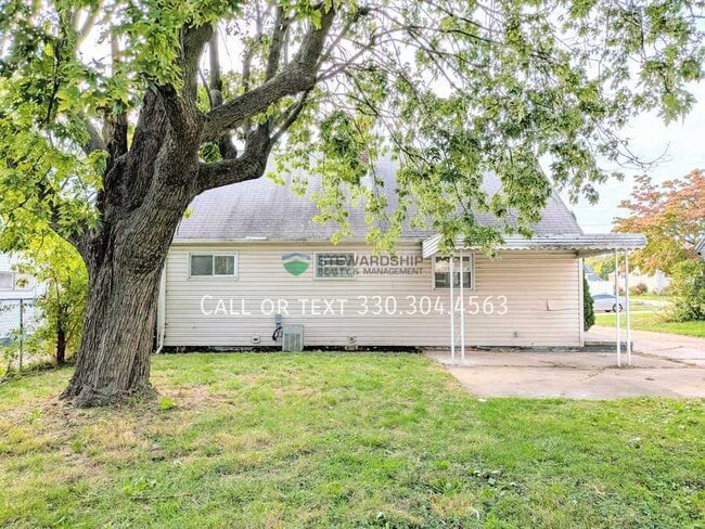 Building Photo - 1150 Valleyview Ave SW