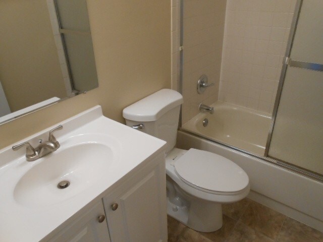 Building Photo - 3460 Oak Bend Blvd