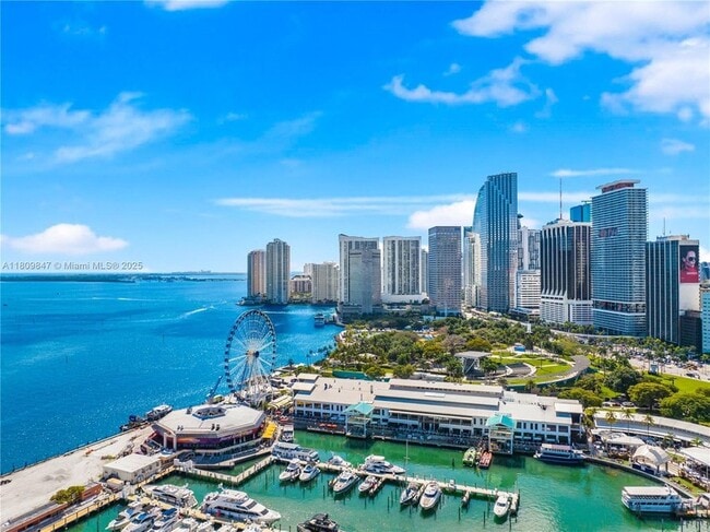 Primary Photo - 159 NE 6th St