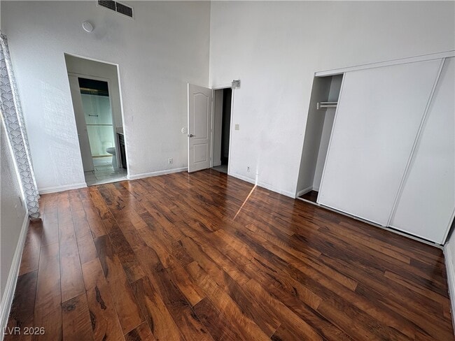 Building Photo - 6215 Don Zarembo Ave