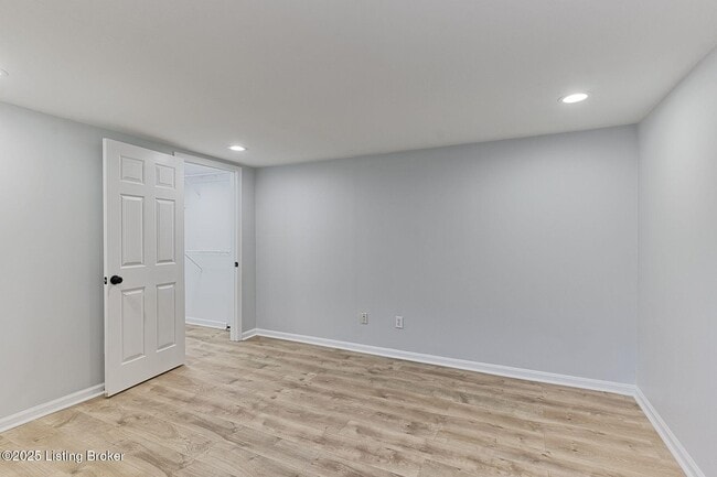 Building Photo - 6714 Copperfield Rd