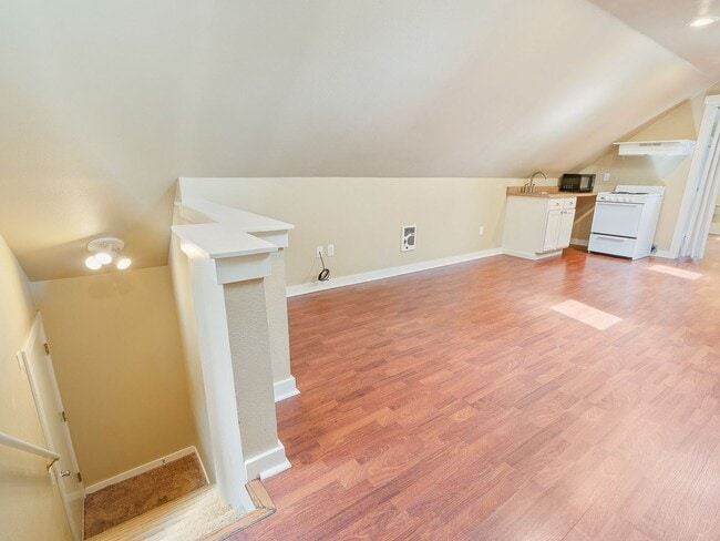 Building Photo - 2154 NW Everett St